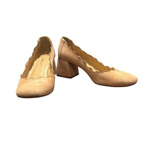 Carrie Latt Scallop Edge Block Heel Pumps in Blush Size 37.5 US 7.5